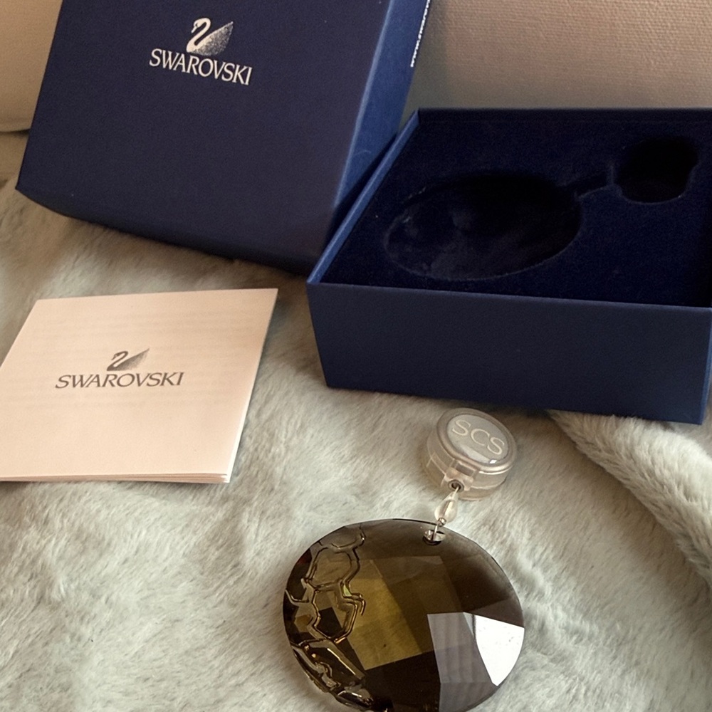Swarovski Dark Crystal sun catcher with Box